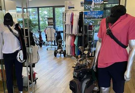 Pro Shop Bekleidung